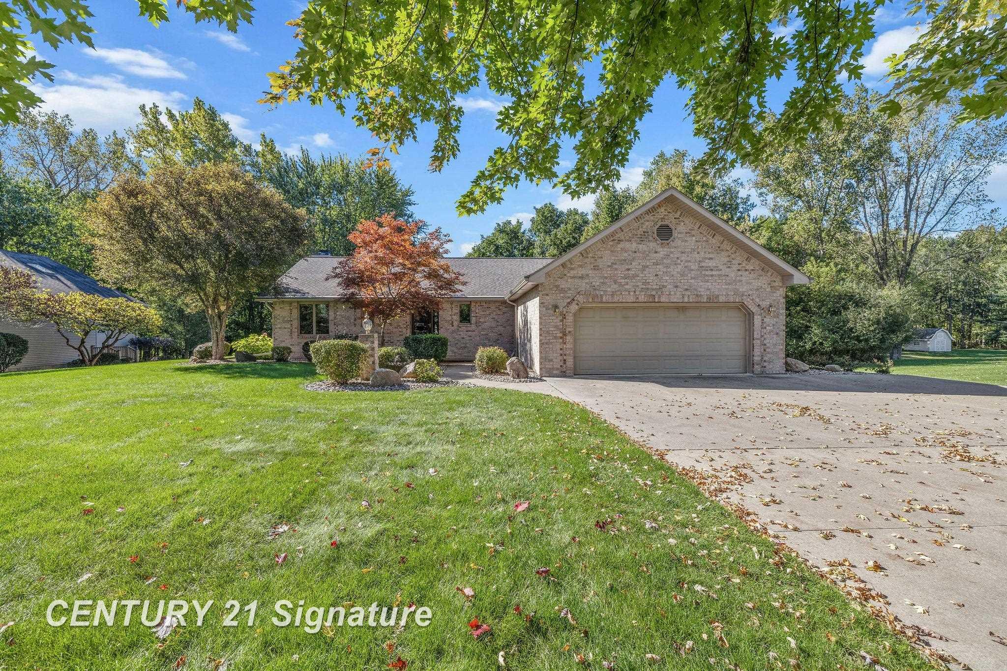 3137 Midland Road, Saginaw MI 48603 photo 1