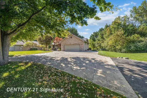 3137 Midland Road, Saginaw MI 48603 photo 3
