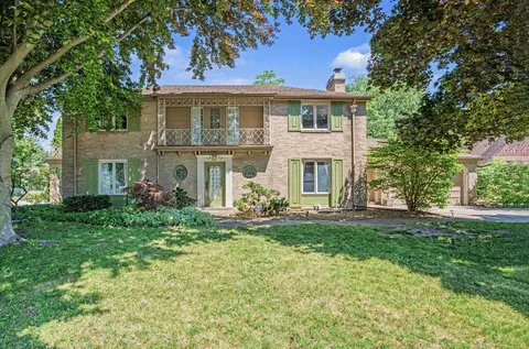 608 Nurmi Court, Bay City MI 48708 photo 2