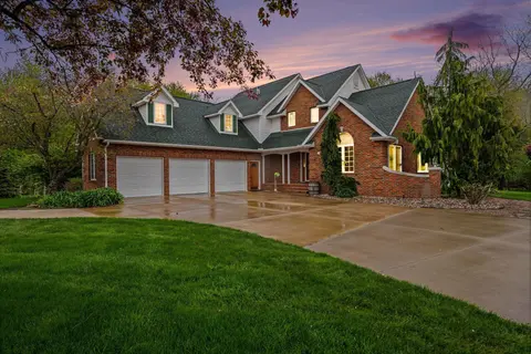 3095 S 9 Mile Road, Auburn MI 48611 home for sale