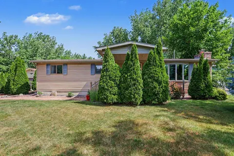 2437 Amelith Road, Bay City MI 48706 photo 2
