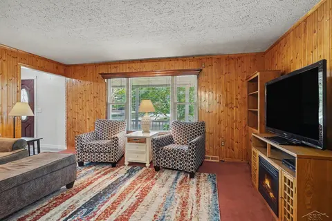 831 Mayflower Drive, Saginaw MI 48638 photo 5