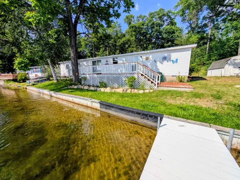 637 W Park Drive, Lake MI 48632 home for sale