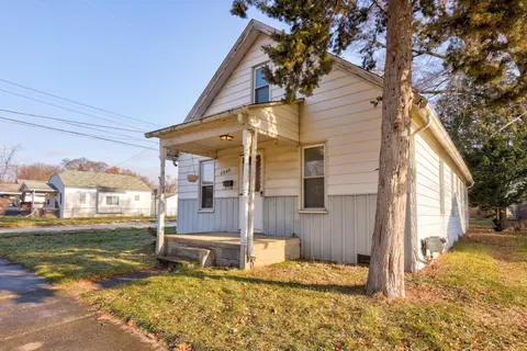 2502 Robinwood Avenue, Saginaw MI 48601 photo 3