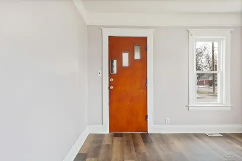 2502 Robinwood Avenue, Saginaw MI 48601 photo 4