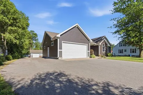 4659 S 3 Mile Road, Bay City MI 48706 photo 3