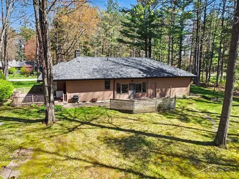 547 W Peterson Drive, Sanford MI 48657 photo 4