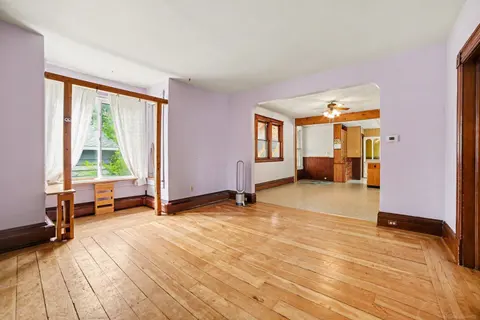 817 Wright Street, Saginaw MI 48602-2838 photo 2
