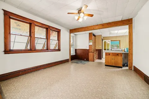 817 Wright Street, Saginaw MI 48602-2838 photo 4