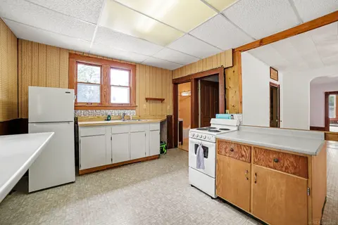 817 Wright Street, Saginaw MI 48602-2838 photo 5