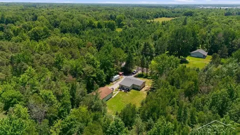 3109 E Monroe Road, Midland MI 48642 photo 2