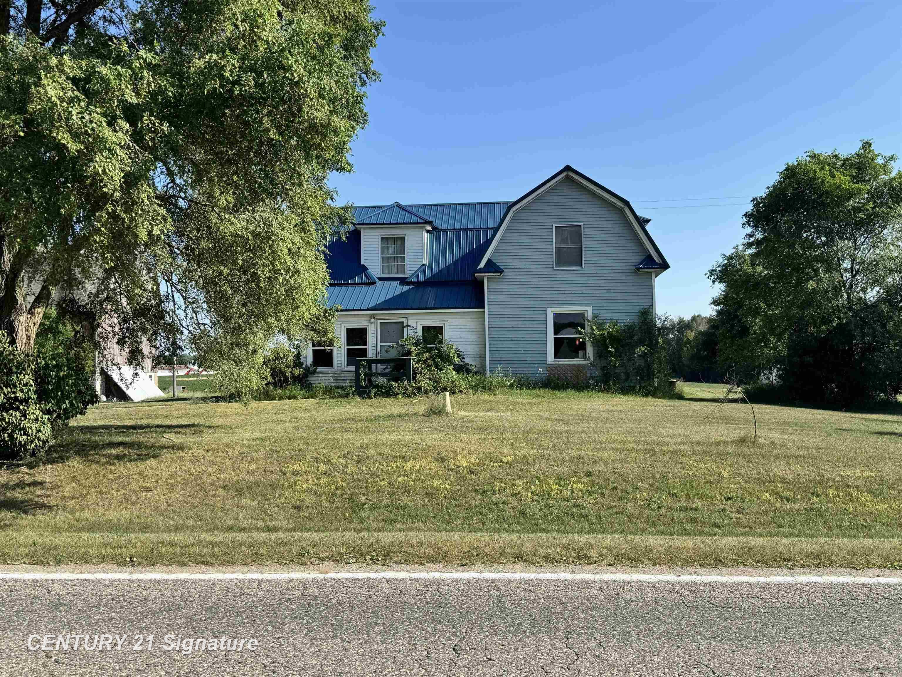 5732 E Grass Lake Road, Clare MI 48617 photo 1
