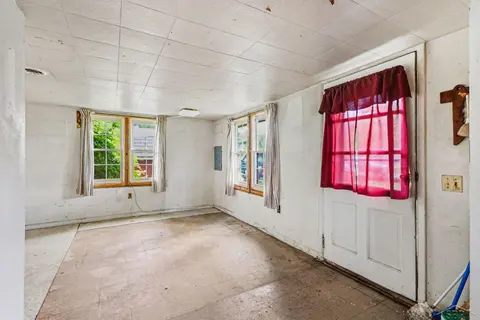 15 Welch Drive, Midland MI 48640 photo 5