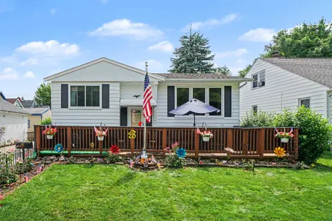 807 S Monroe Street, Bay City MI 48708 photo 2