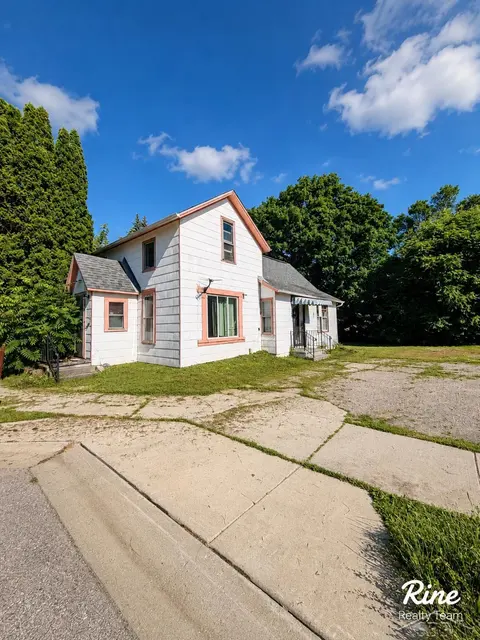 42 W Main Street, Mayville MI 48744 photo 4