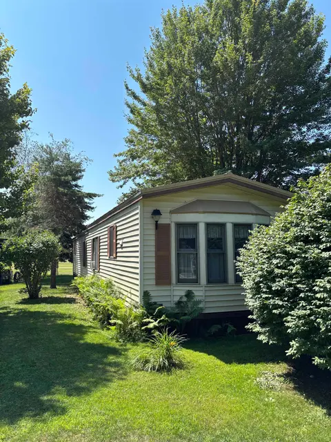 4088 Western Drive, Croswell MI 48422 photo 4