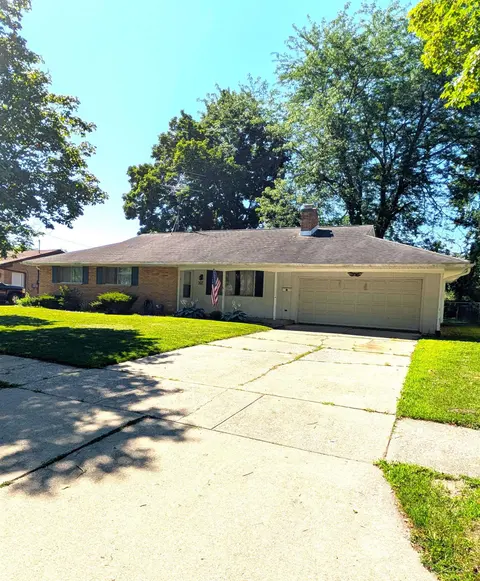 3323 Peale Drive, Saginaw MI 48602 home for sale