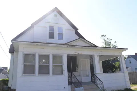 704 N Linn Street, Bay City MI 48706 photo 3