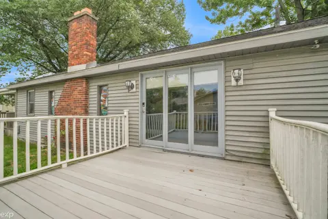 702 Bay Road, Bay City MI 48706 photo 4