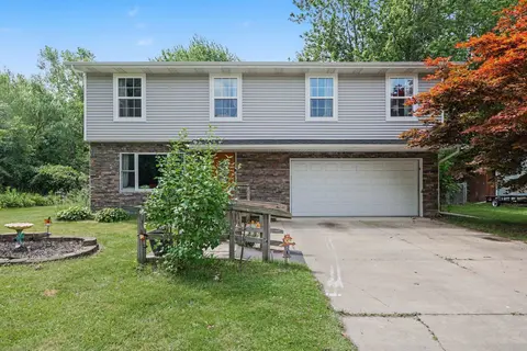 1815 Kelly Drive, Carrollton MI 48604 photo 2