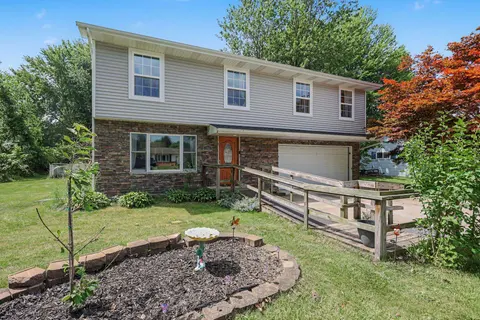 1815 Kelly Drive, Carrollton MI 48604 photo 3