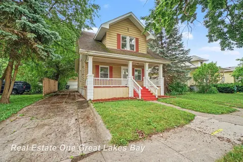 130 N Alexander Street, Saginaw MI 48602 home for sale