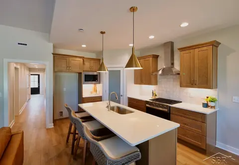 2944 Mill Pond Drive, Bay City MI 48706 photo 3