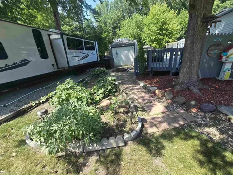 10001 Goodall Road # 62, Durand MI 48429 photo 3