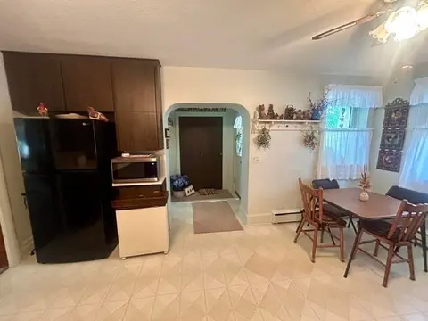 300 W Maple Street, Gladwin MI 48624 photo 4