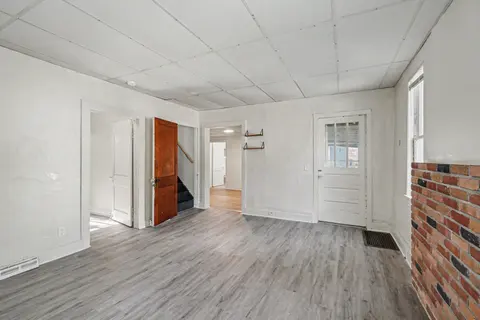 609 Henry Street, Bay City MI 48706 photo 4