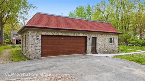 3463 Highland Drive, Bay City MI 48706 photo 3
