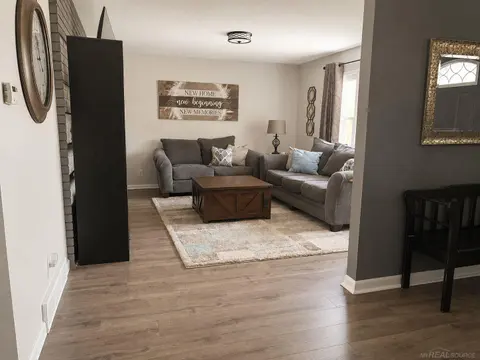 4108 Allen Court, Bay City MI 48706 photo 5