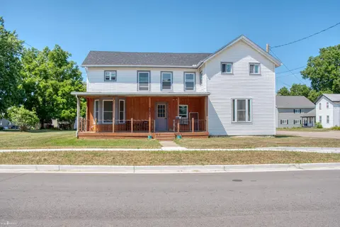 321 E Oliver Street, Corunna MI 48817 home for sale
