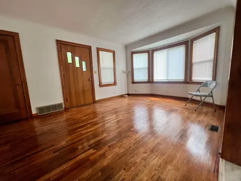 3035 Schaeffer Street, Saginaw MI 48604 photo 3