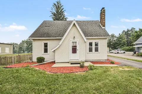 380 S Main Street, Freeland MI 48623 photo 1