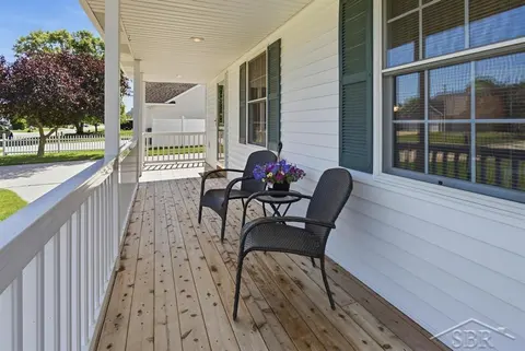 10175 Dove Drive, Freeland MI 48623 photo 5
