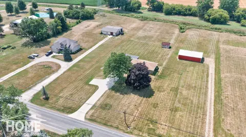 825 N State Road, Owosso MI 48867 photo 3