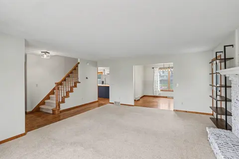6895 Vista Drive, Saginaw MI 48603 photo 4