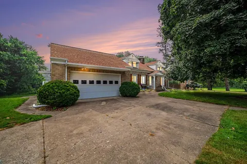 1180 N River Road, Saginaw MI 48609 photo 2