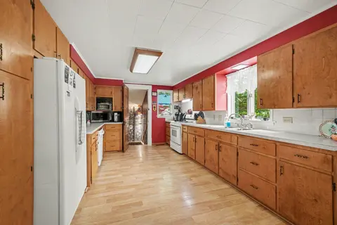 535 E Sebewaing Street, Sebewaing MI 48759 photo 4