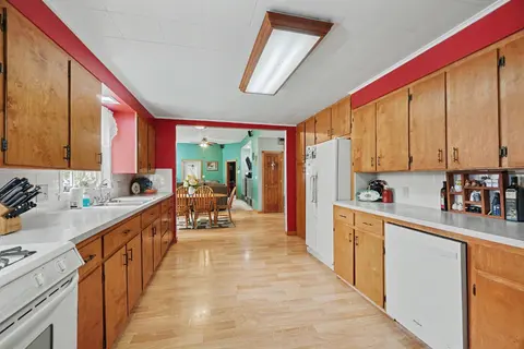 535 E Sebewaing Street, Sebewaing MI 48759 photo 5