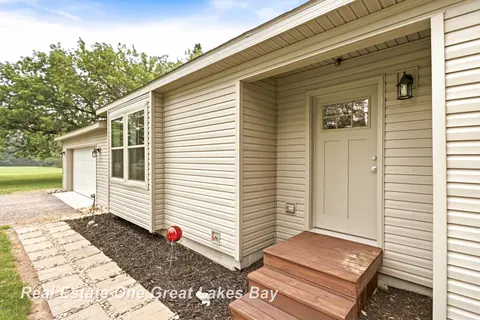 6801 Standish Road, Bentley MI 48613 photo 3