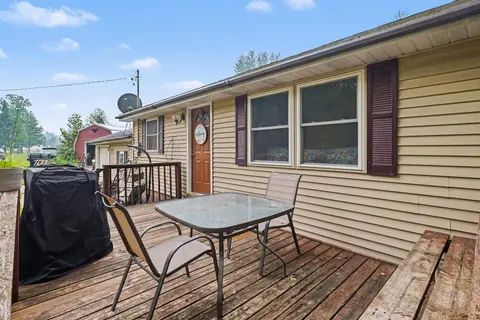 3620 Klender Road, Rhodes MI 48652-9736 photo 5