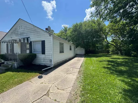 4042 Webber Street, Saginaw MI 48602 photo 2