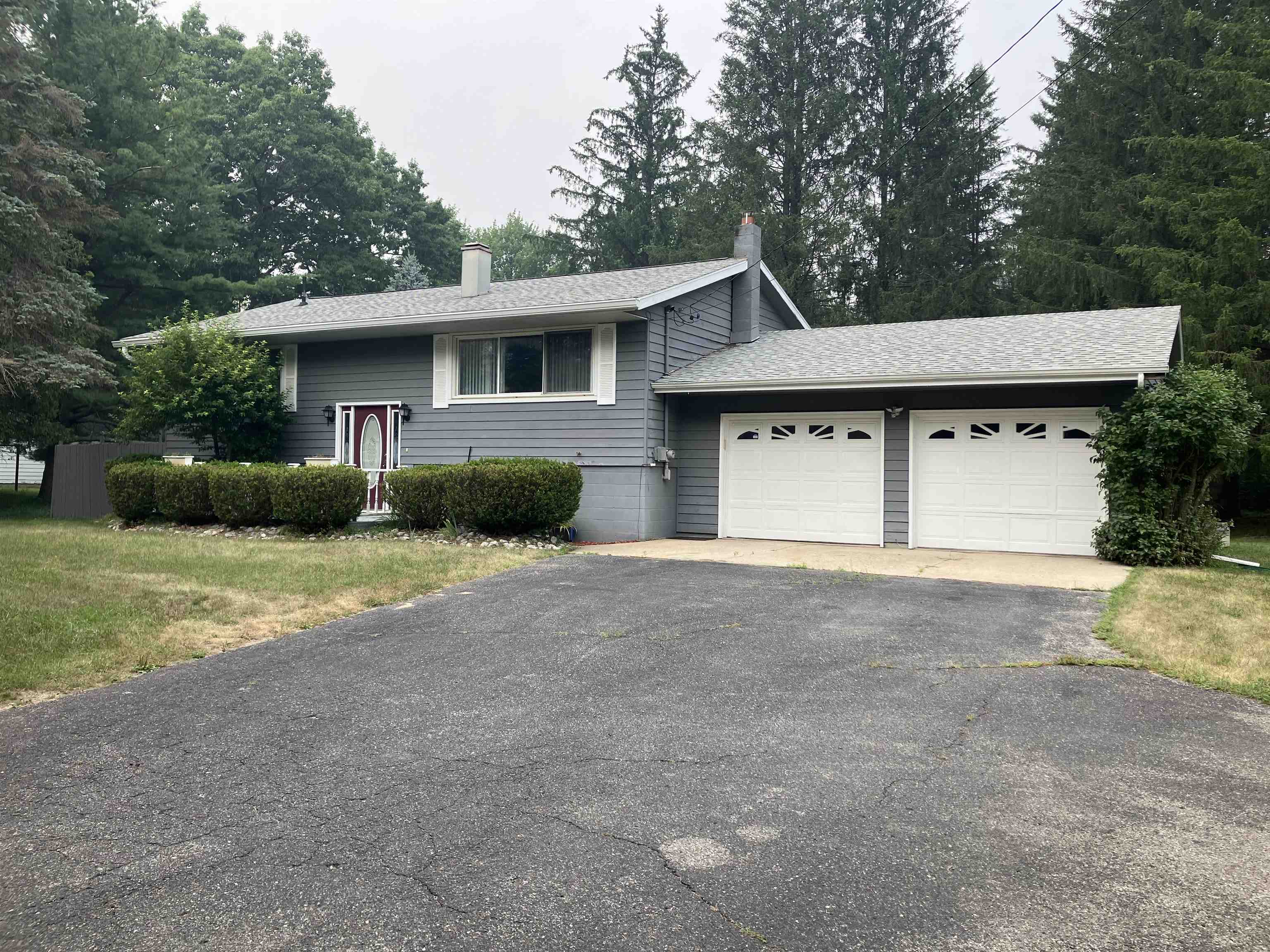 3404 Clendening Road, Gladwin MI 48624 photo 1