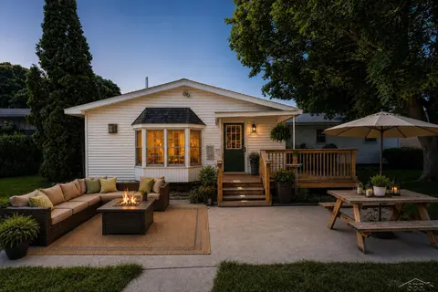 445 Henry Street, Sebewaing MI 48759 photo 3