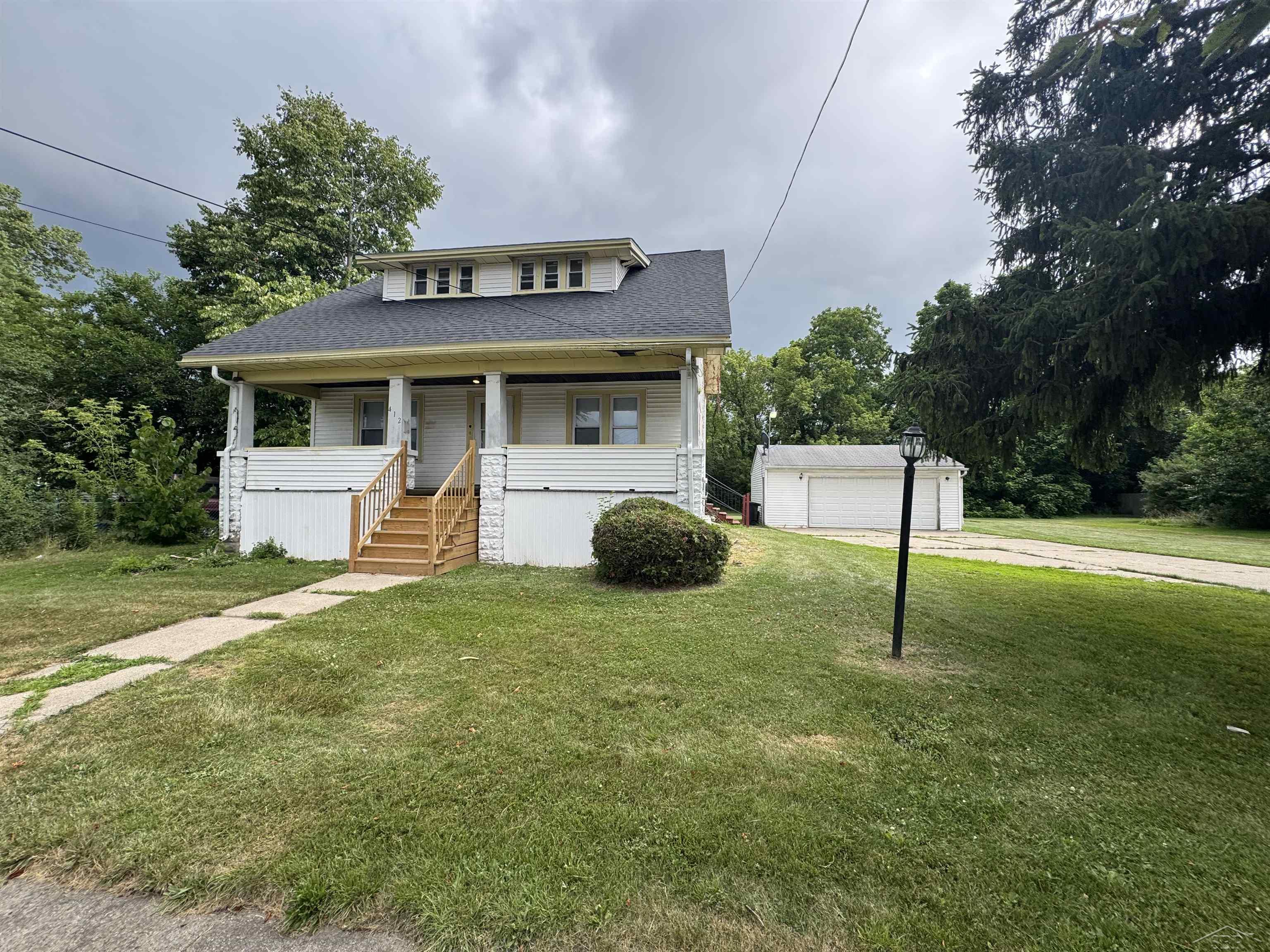 412 S 15th Street, Saginaw MI 48601 photo 1