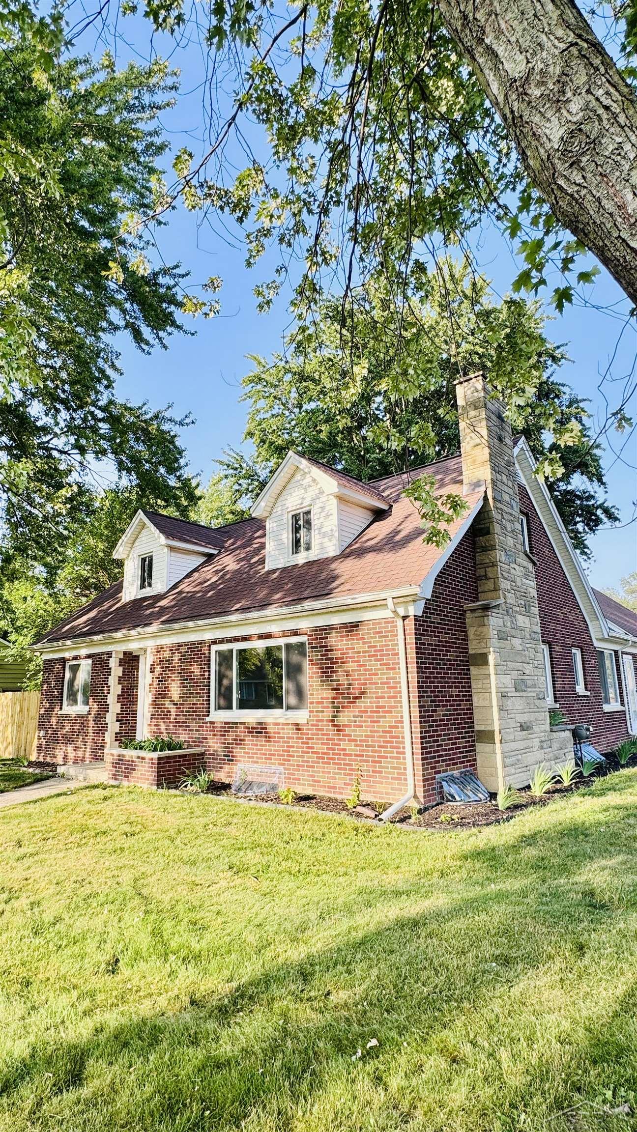 352 S 29th Street, Saginaw MI 48601 photo 1