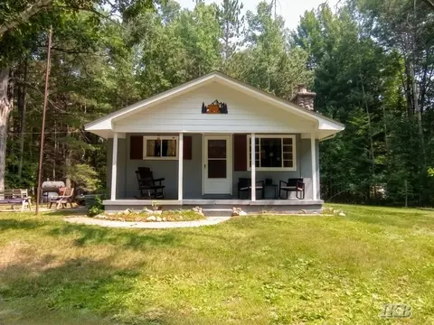 6114 Indian Lake Drive, Gladwin MI 48624 photo 2