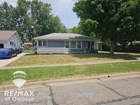 519 Moore Street, Owosso MI 48867 photo 2